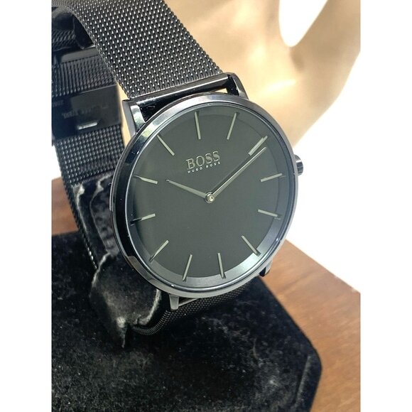 Hugo Boss Men's Watch 1513826 Quartz Skyliner Black Dial Mesh Steel Band 40mm - Picture 12 of 13